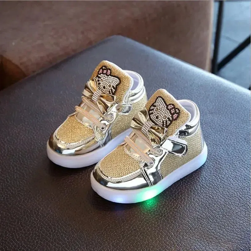 ARWEN&AJH GROUP مجموعة اروين التجاريه2024   New Children Luminous Shoes Boys Girls Sport Running Shoes Baby Flashing Lights Fashion Sneakers Toddler Little Kid  Sneakers