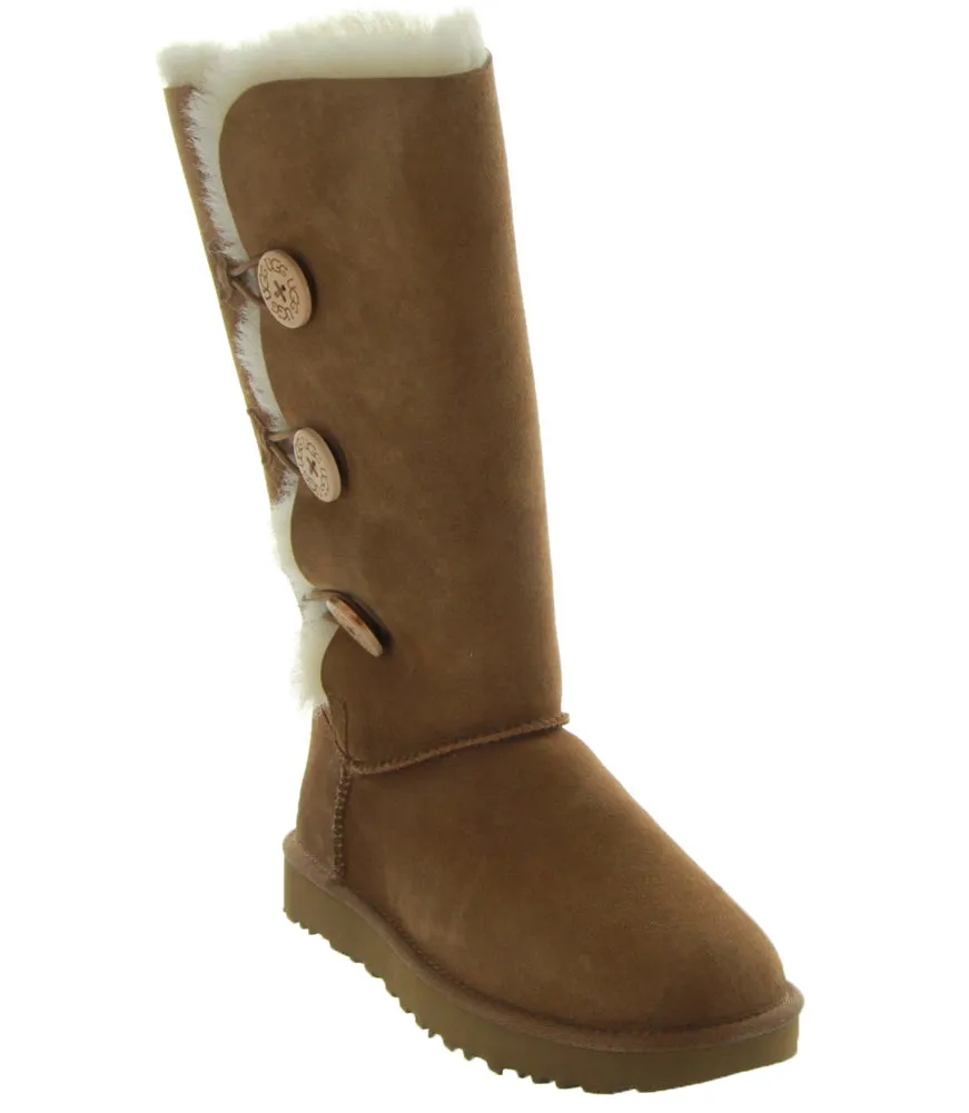 Bailey Button Triplet II in Chestnut by UGG