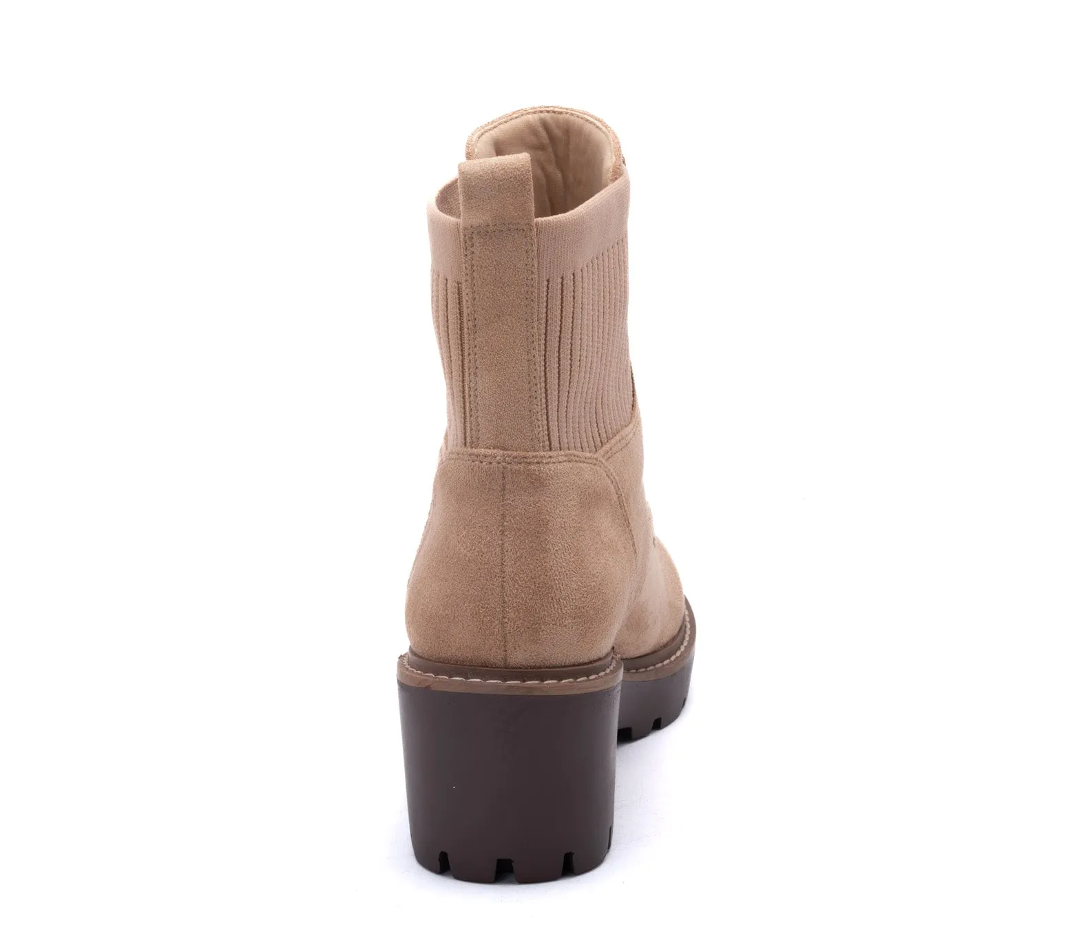 Boo | Camel Suede | Corkys