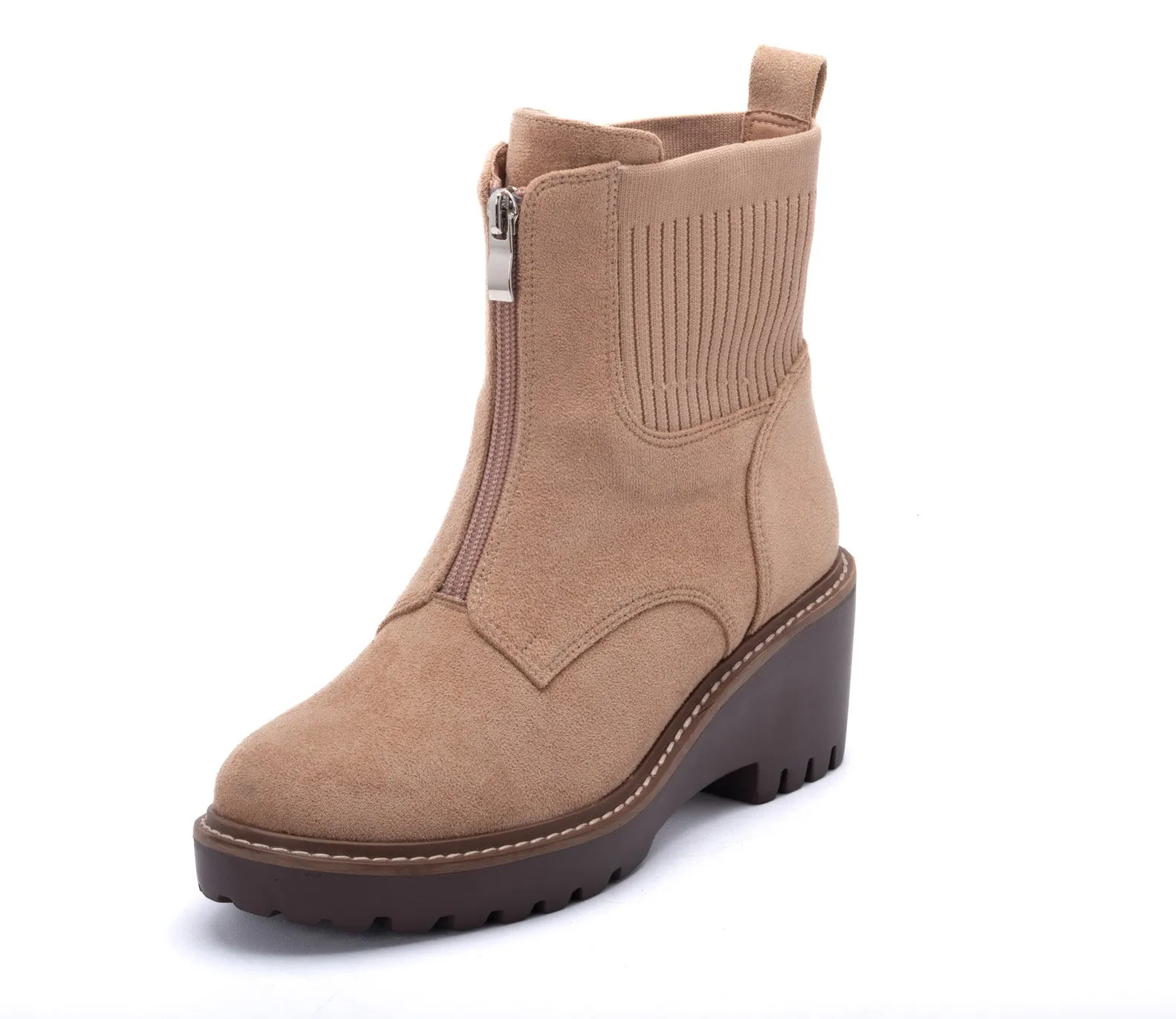 Boo | Camel Suede | Corkys