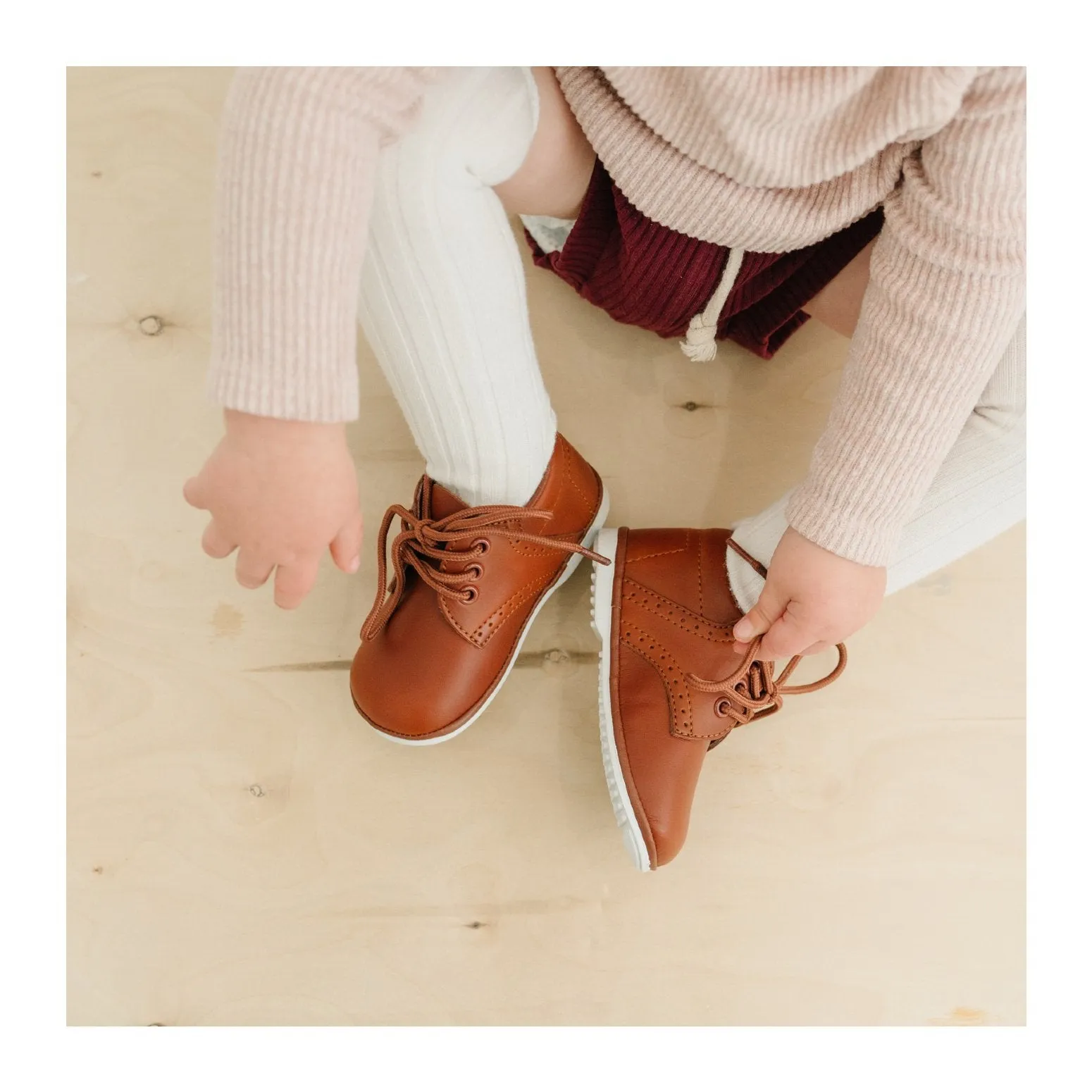 James Leather Lace Up Cognac