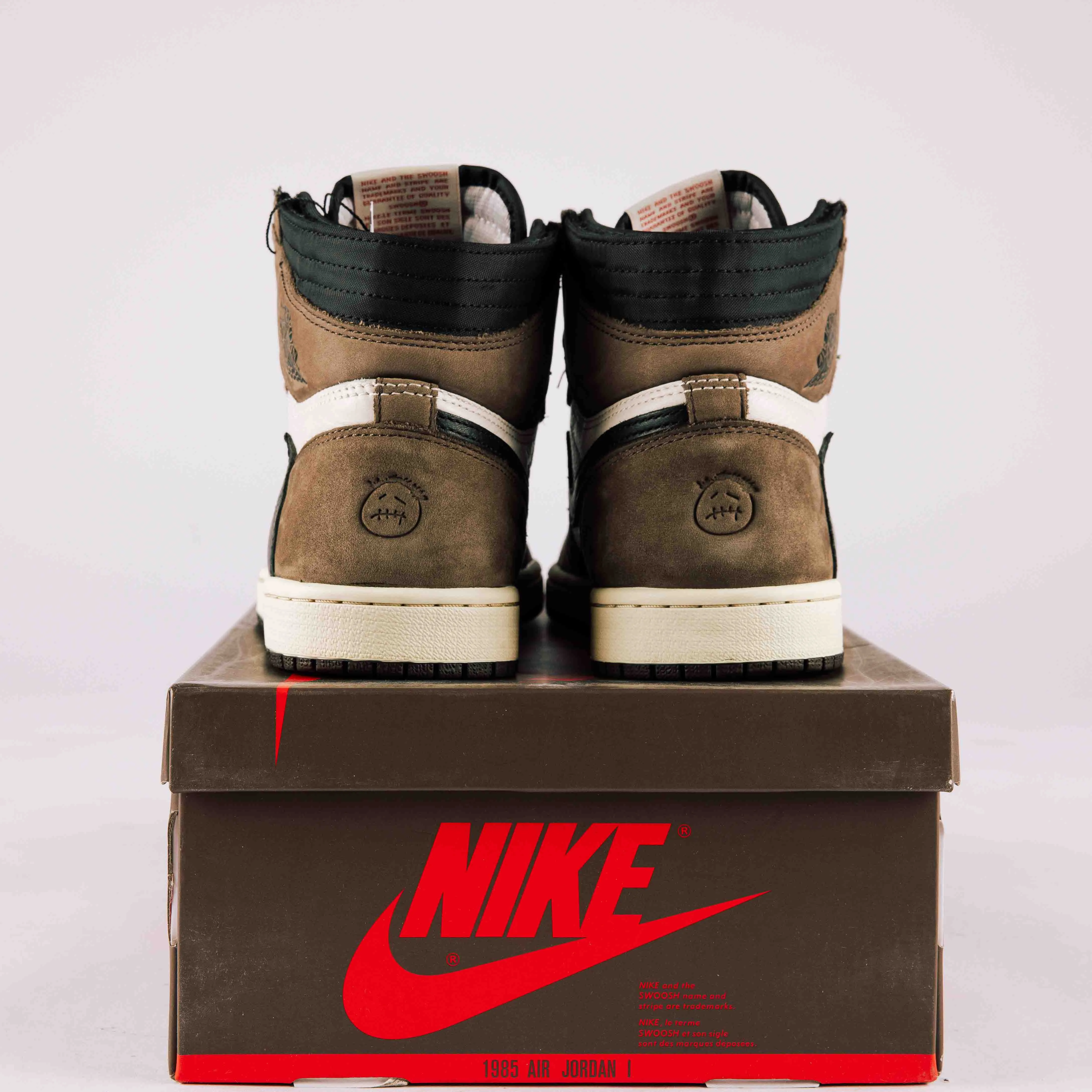 Jordan 1 Retro High OG SP Travis Scott Mocha - Used - 0131