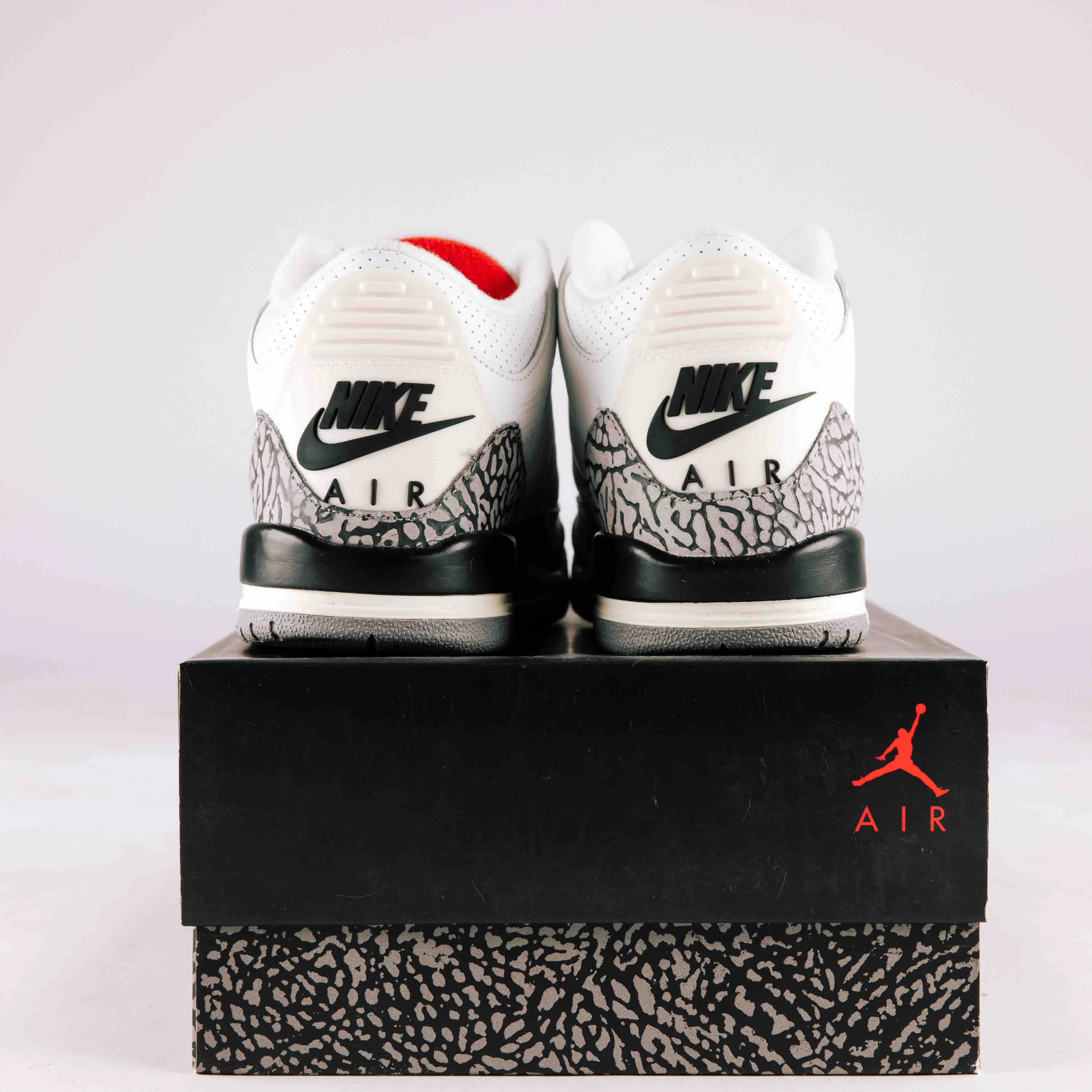 Jordan 3 Retro White Cement Reimagined GS (Used) 0101