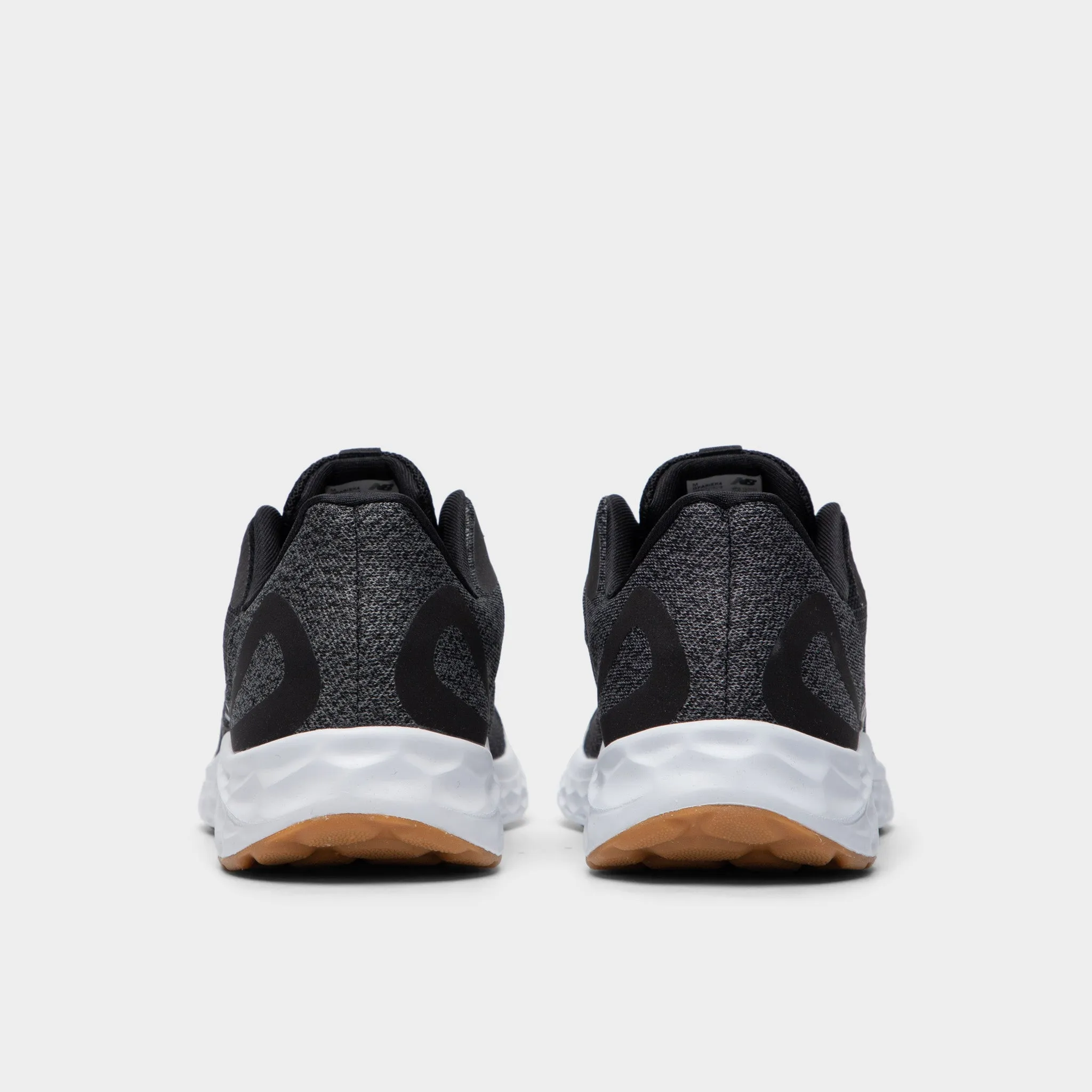 New Balance Juniors' Fresh Foam Arishi v4 Black / White