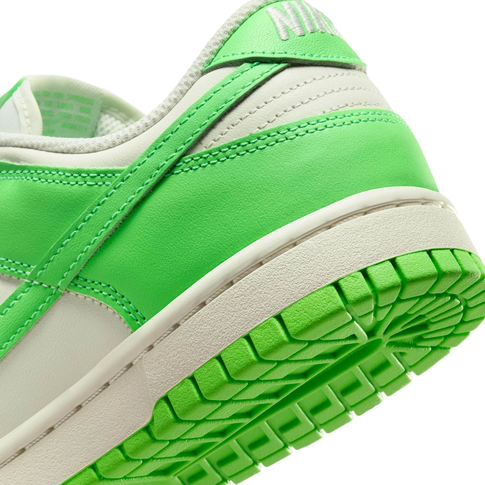 Nike Dunk Low "Green Strike" - Women's