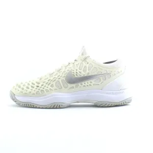 NIKE  ZOOM CAGE 3