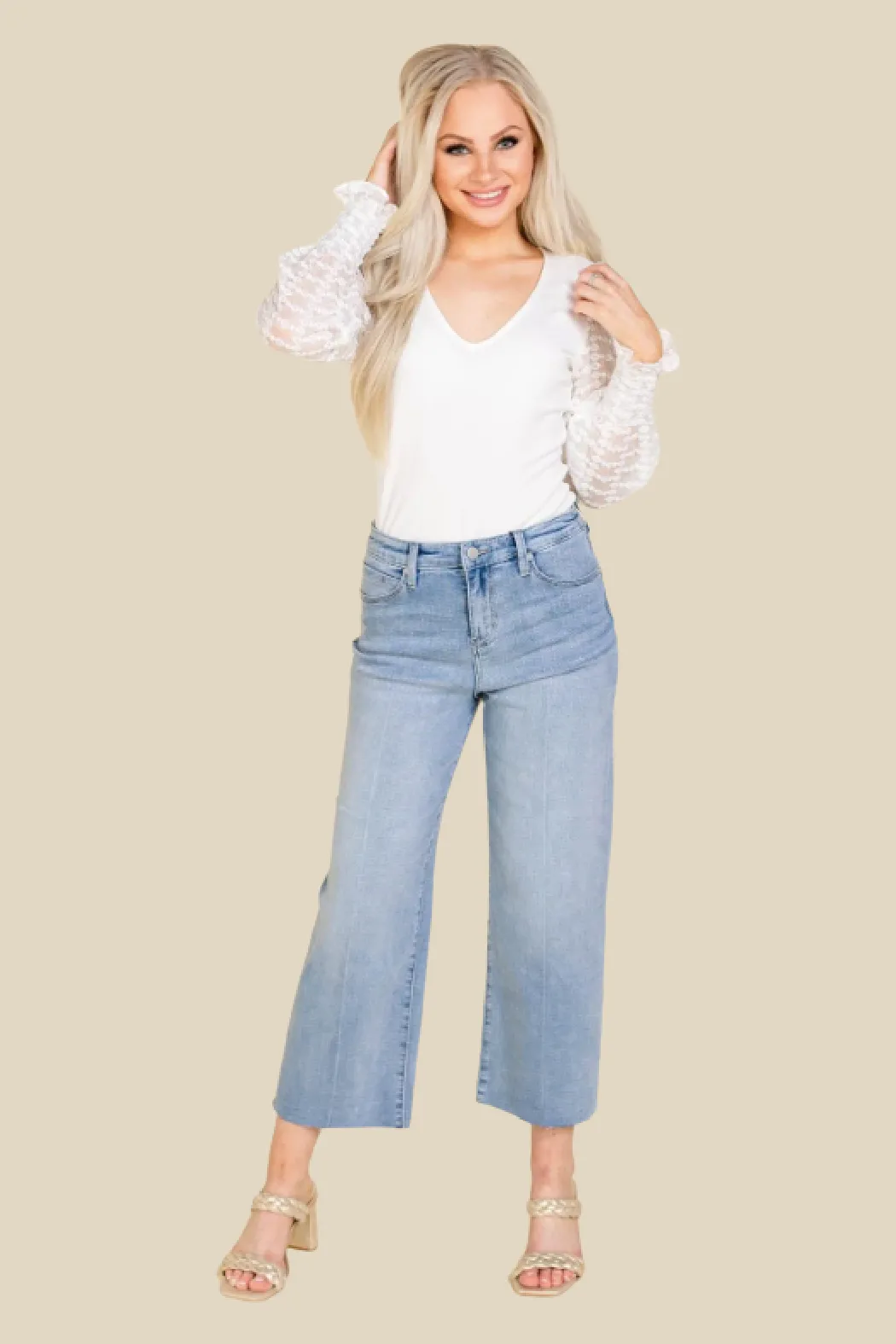 Stride Crop Wide Leg